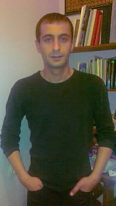  ,   W al id, 44 ,  