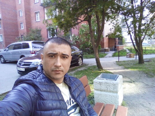  -,   BAH TEE, 37 ,   ,   , c 