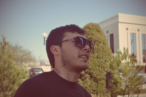  ,   Roy, 32 ,   