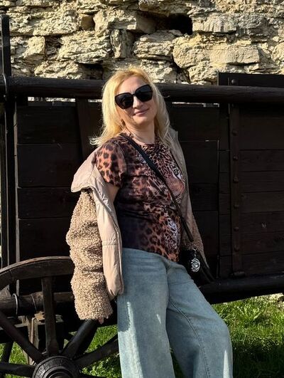  ,   , 52 ,   c 