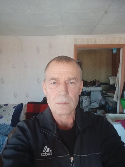  ,   Oleg, 58 ,   ,   
