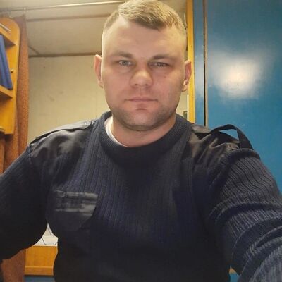  ,   Nikita, 32 ,     , c 