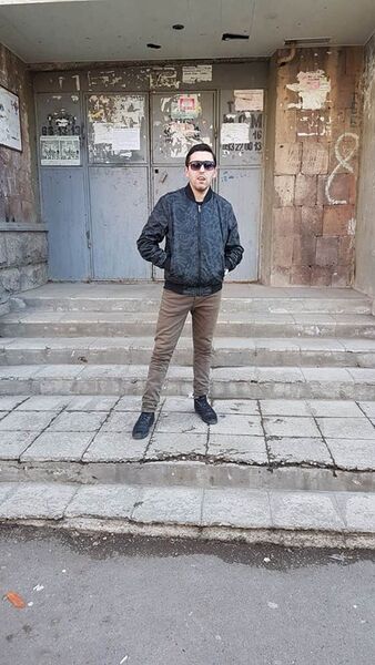 ,   Hovo, 30 ,   ,   , c 
