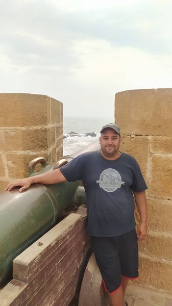  ,   Moha, 48 ,   ,   