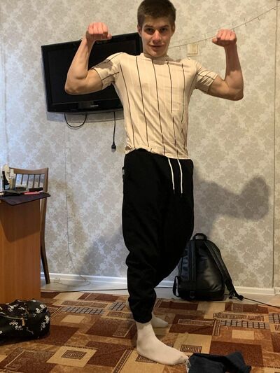  ,   Daniil, 25 ,   ,   