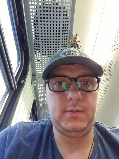  ,   Faker, 40 ,   ,   , c 