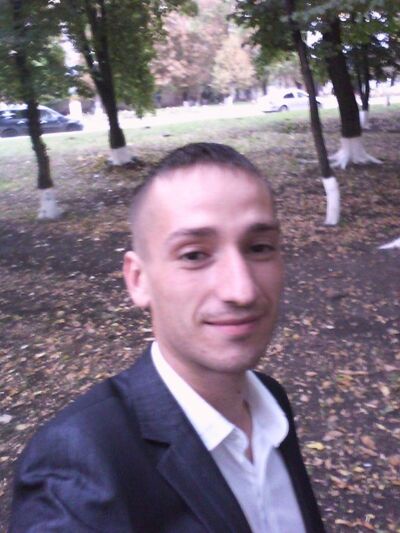  ,   Vanea, 33 ,   