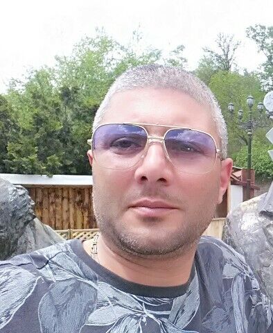  ,   Garik, 46 ,   ,   