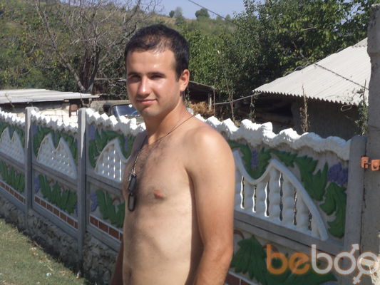  ,   Vlad, 34 ,   