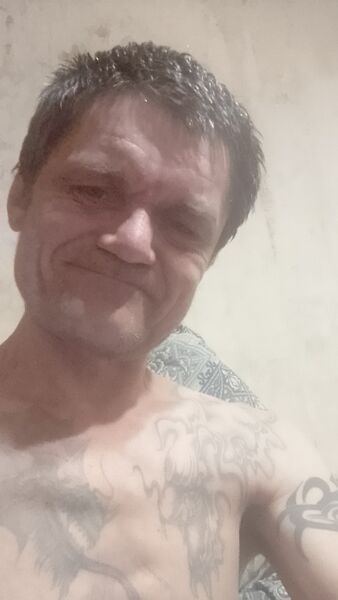  ,   Maikl, 47 ,   ,   , c , 