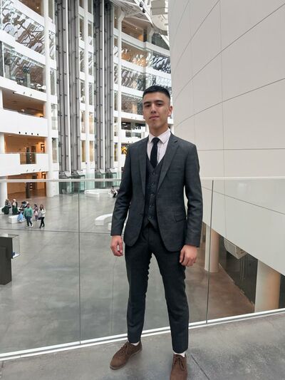  Frankfurt am Main,   , 19 ,   ,   