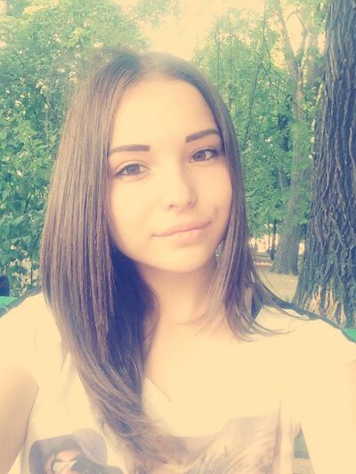  ,   Ariya, 29 ,   