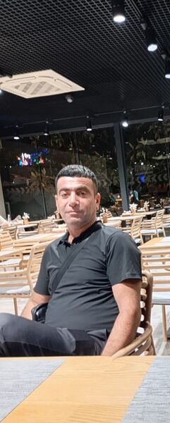  ,   Armen, 41 ,   ,   