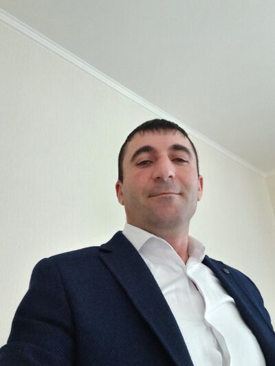  ,   Karen, 37 ,   ,   