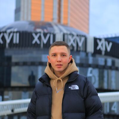  ,   Anatoly, 22 ,   ,   