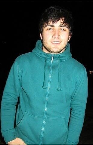  18773485  Davron, 37 ,    