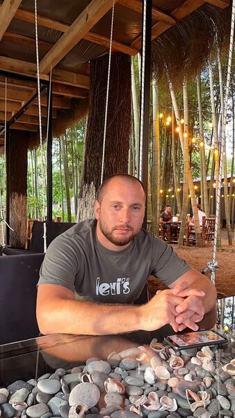  ,   Levan, 31 ,   ,   