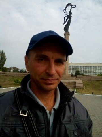  ,   Aleks, 53 ,  