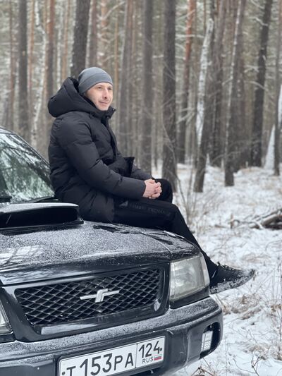  ,   Artem, 34 ,   ,   