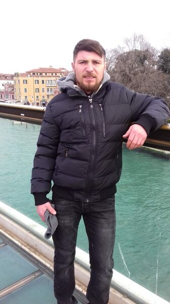  ,   Grigore, 32 ,   , 