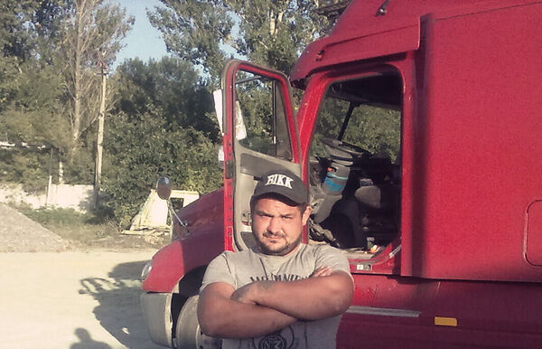  ,   Alekseiiby, 37 ,   ,   