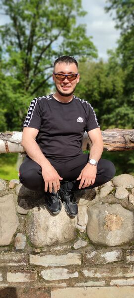  ,   Konstantin, 34 ,   ,   