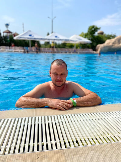  ,   Andy, 38 ,   ,   