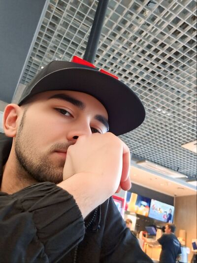  ,   Behruz, 28 ,   ,   