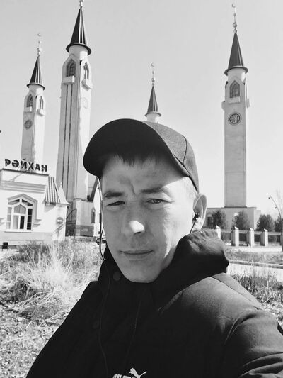   ,   Slavik, 33 ,   ,   , c , 