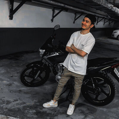  ,   Adzee, 35 ,   ,   