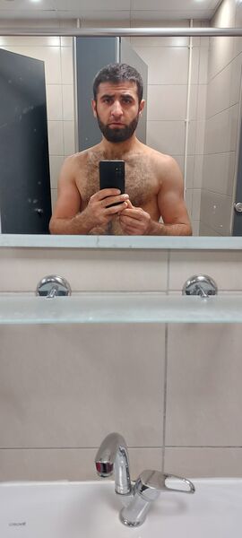  ,   Rafik, 28 ,   ,   