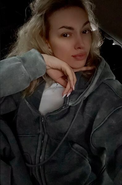  ,   Ninok, 28 ,   ,   