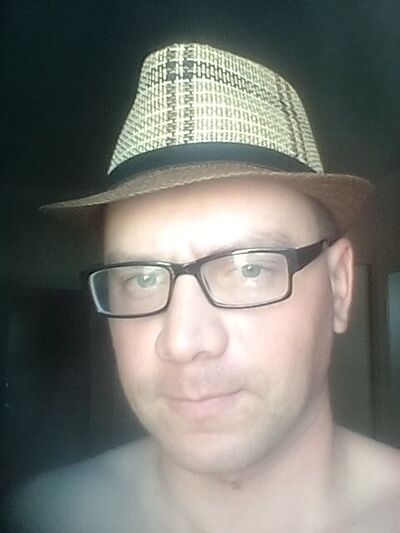  ,   Sergei, 41 ,   ,   , c 