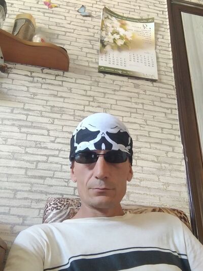  ,   Evgeni, 43 ,   ,   