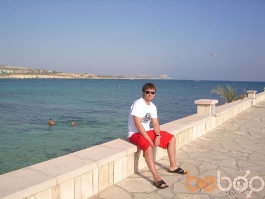  ,   Armen, 35 ,  