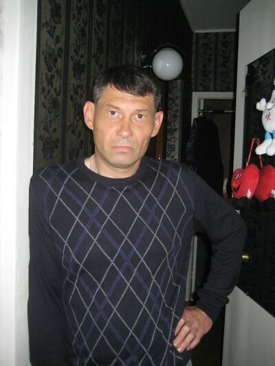  ,   Alex, 53 ,   