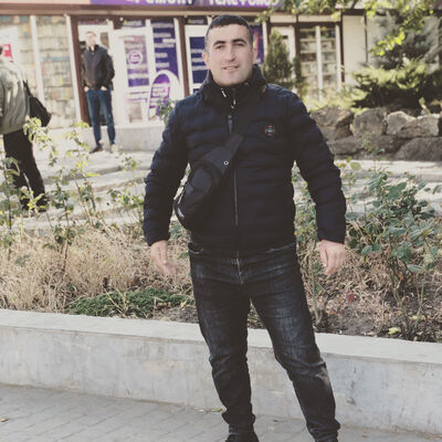  ,   Gunduz, 32 ,   ,   