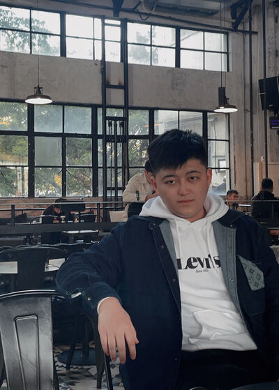  -,   Yvan, 26 ,   ,   