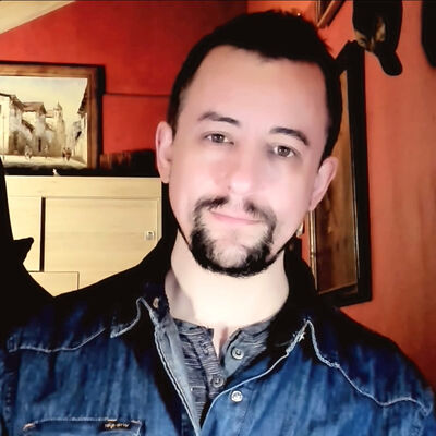  ,   Roberto, 43 ,   ,   , c 