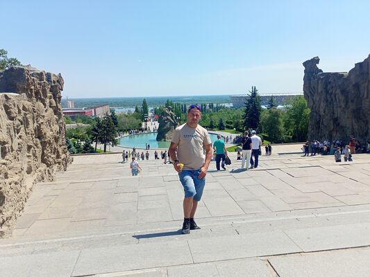  -,   Leonid, 36 ,   ,   , c 
