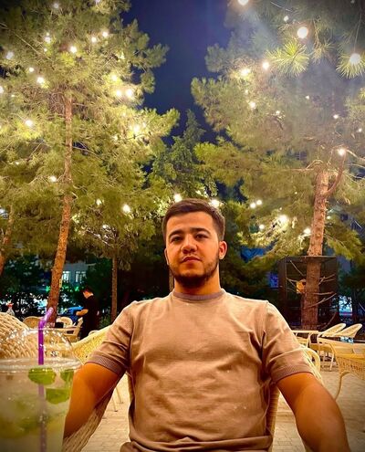  ,   Sher, 32 ,   ,   