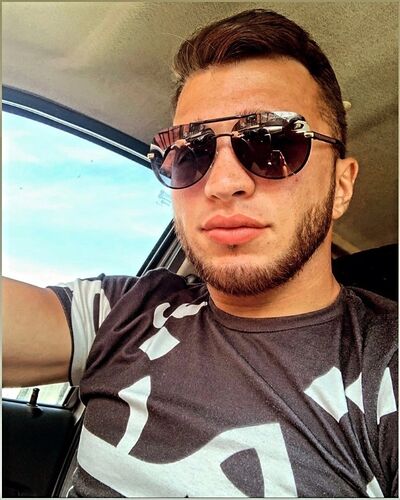  ,   Maxim, 27 ,   ,   , 