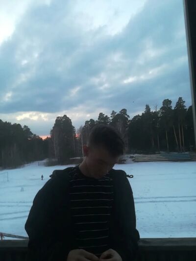  ,   Vladislav, 27 ,     
