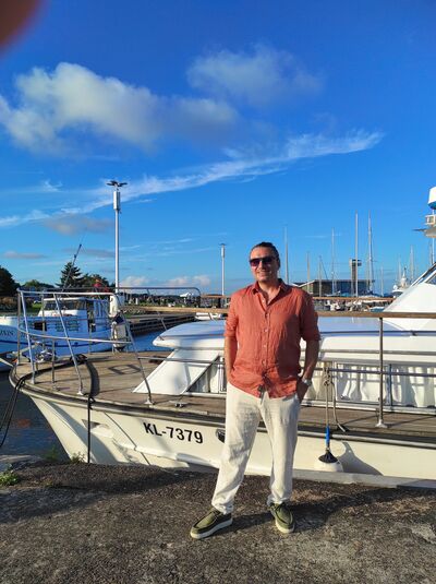  Binningen,   DENNIS, 36 ,   ,   , c , 