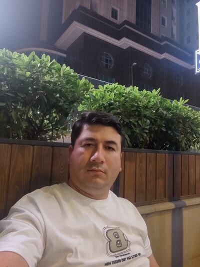  ,   Ruslan, 40 ,   ,   