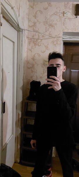  ,   Aziz, 21 ,   ,   