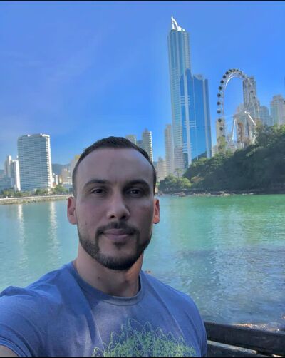  ,   David, 36 ,     , c 