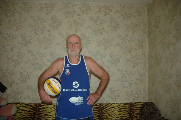  ,   Oleg, 68 ,   ,   , c 