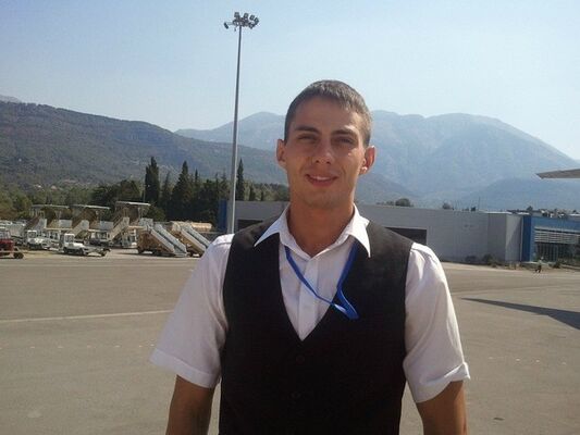   ,   Denis, 39 ,   ,   , c , 