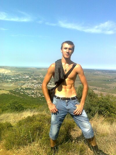  ,   Sergeos, 33 ,   , 